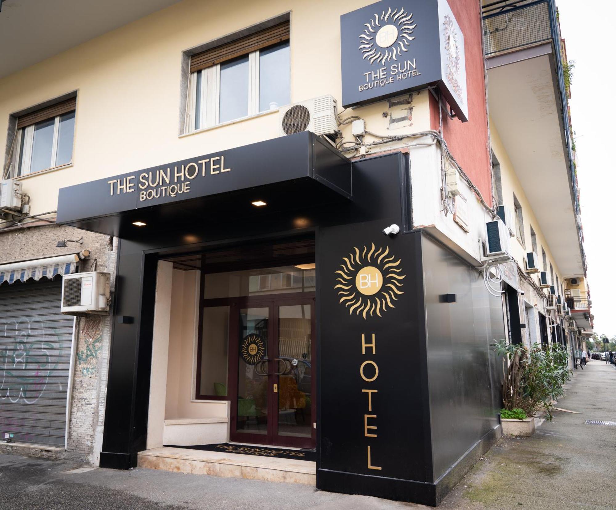 The Sun Hotel Boutique Napoli Exterior photo