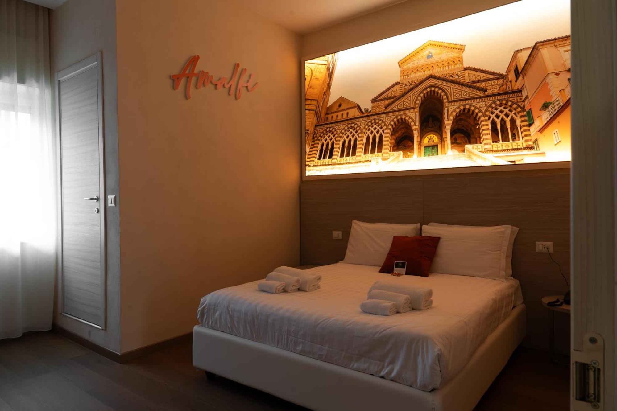 The Sun Hotel Boutique Napoli Exterior photo
