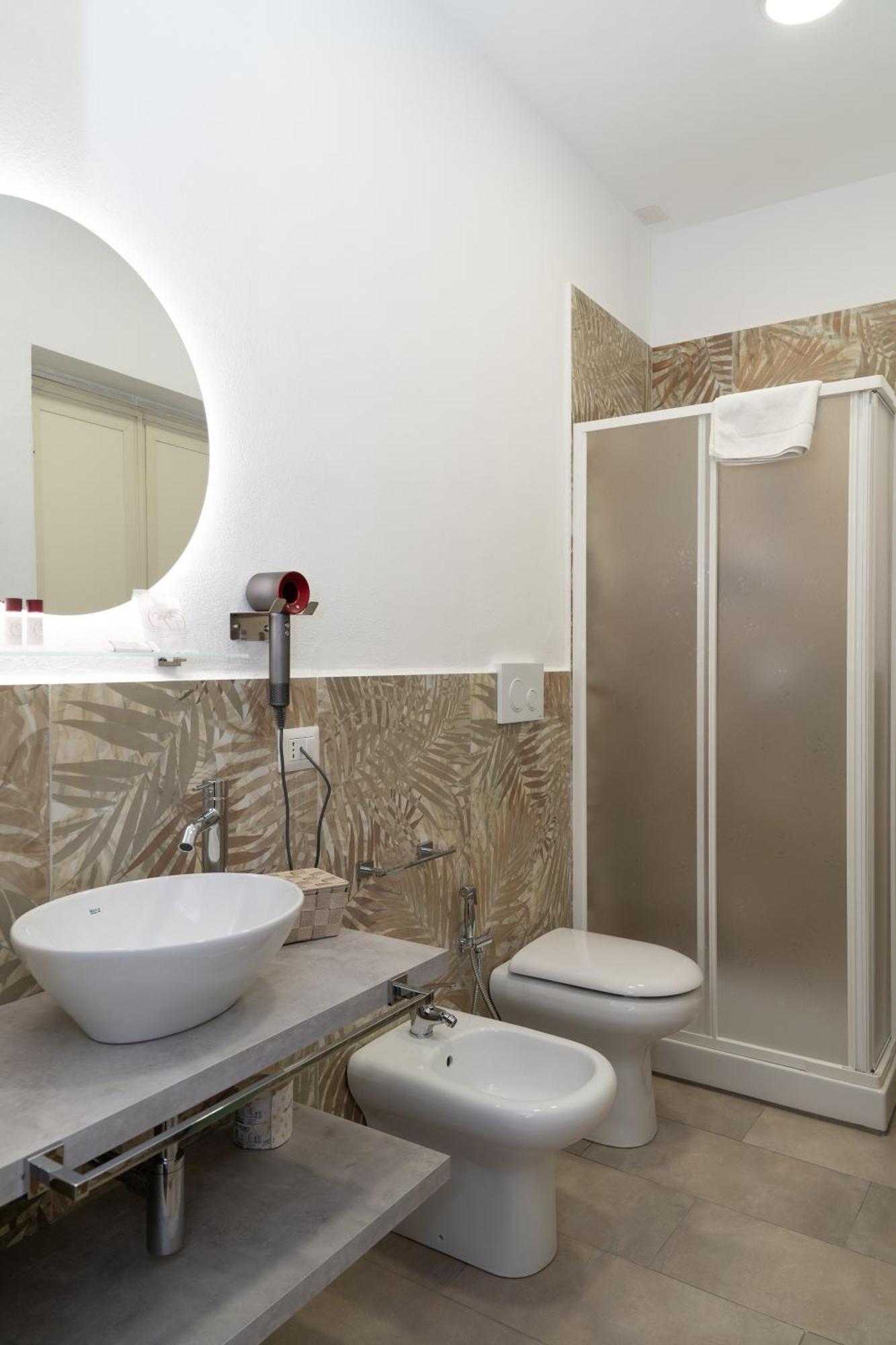 The Sun Hotel Boutique Napoli Exterior photo