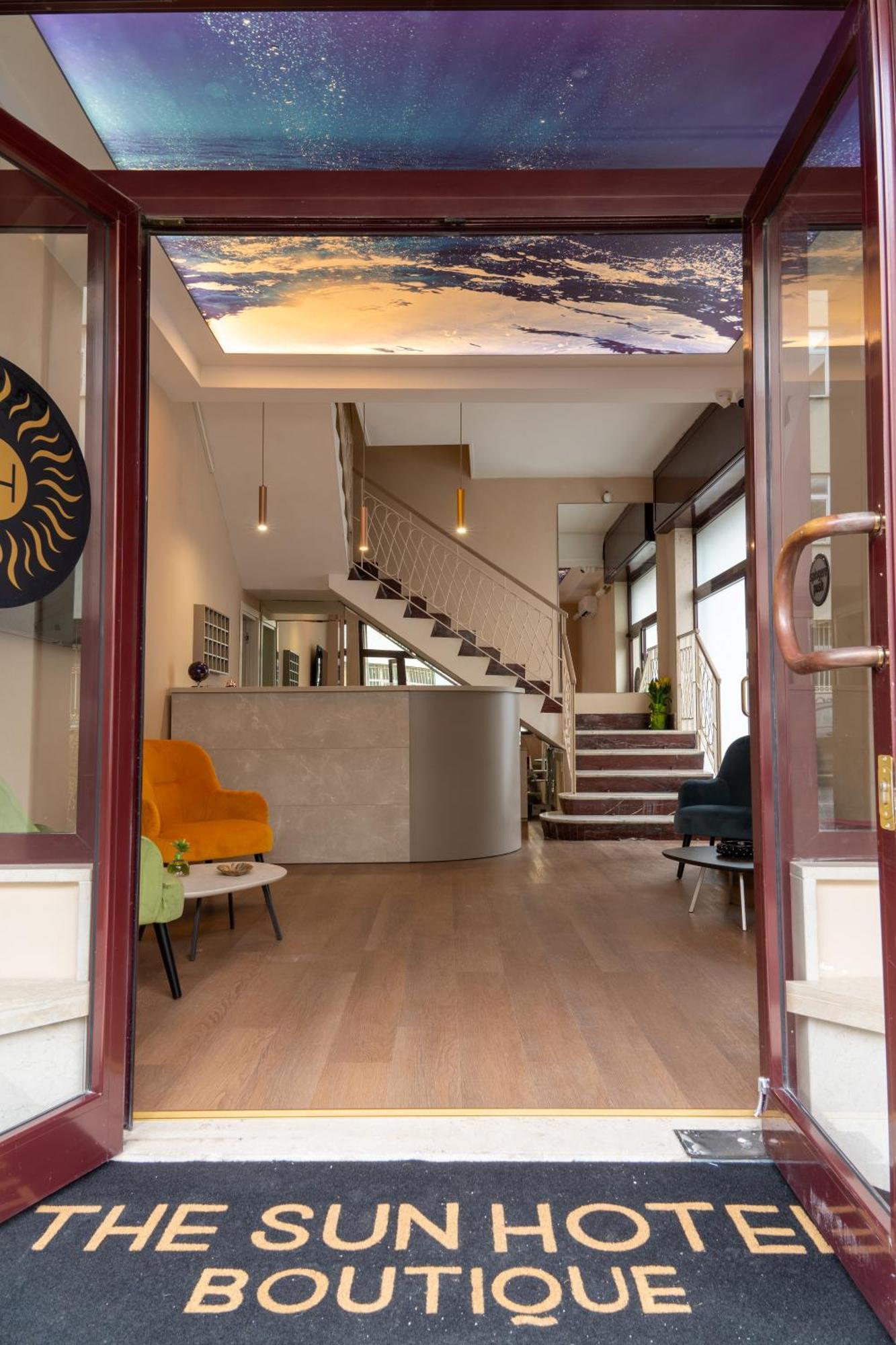 The Sun Hotel Boutique Napoli Exterior photo