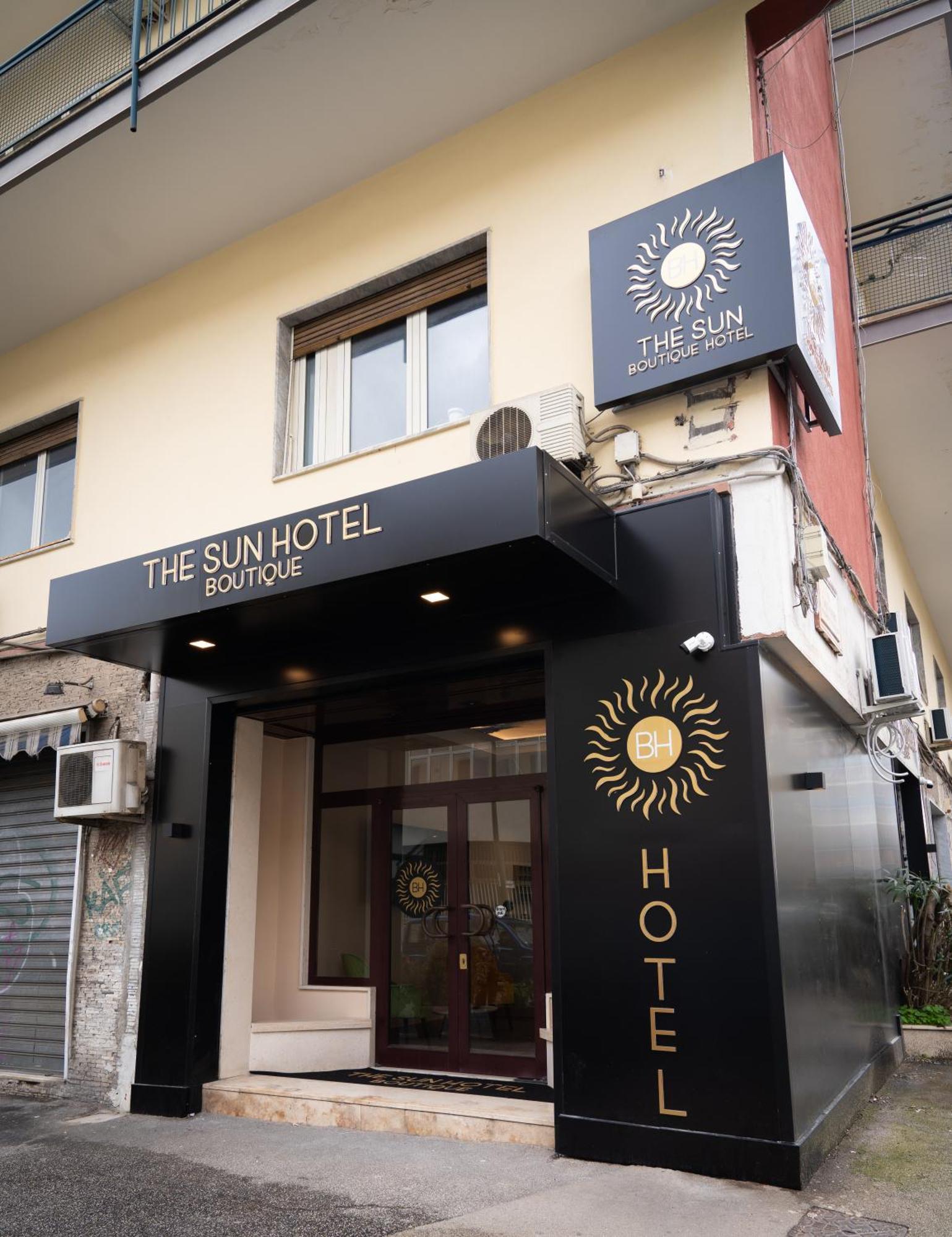 The Sun Hotel Boutique Napoli Exterior photo