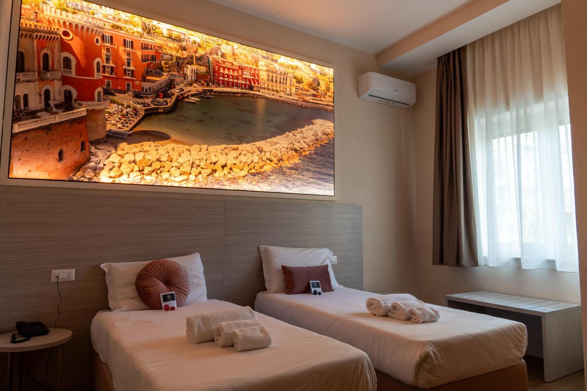 The Sun Hotel Boutique Napoli Exterior photo